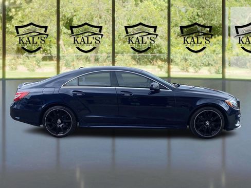Used 2015 Mercedes-Benz CLS 400 4MATIC w/ Premium 2 Package image 4
