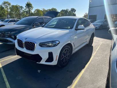 Used 2022 BMW X4 xDrive30i w/ M Sport Package 2