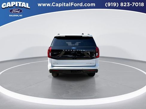Certified 2025 Ford Expedition Max Active AWD/4WD image 7