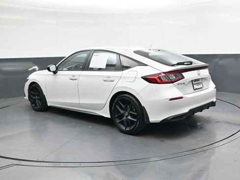 Used 2024 Honda Civic Sport image 6