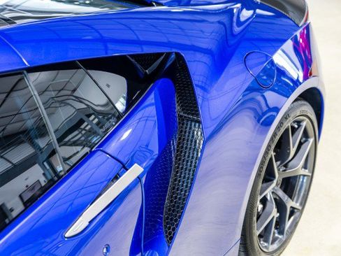 Used 2020 Acura NSX AWD/4WD image 23