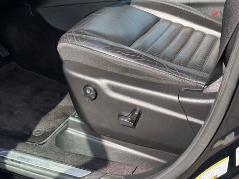 Used 2019 Jeep Grand Cherokee Limited X AWD/4WD image 34