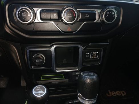 Used 2021 Jeep Wrangler Unlimited Sport AWD/4WD image 23