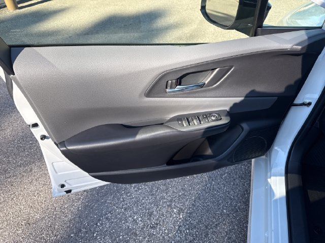 Used 2023 Toyota Prius XLE FWD image 10