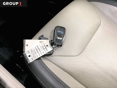 Used 2023 Subaru Forester Limited AWD/4WD image 15