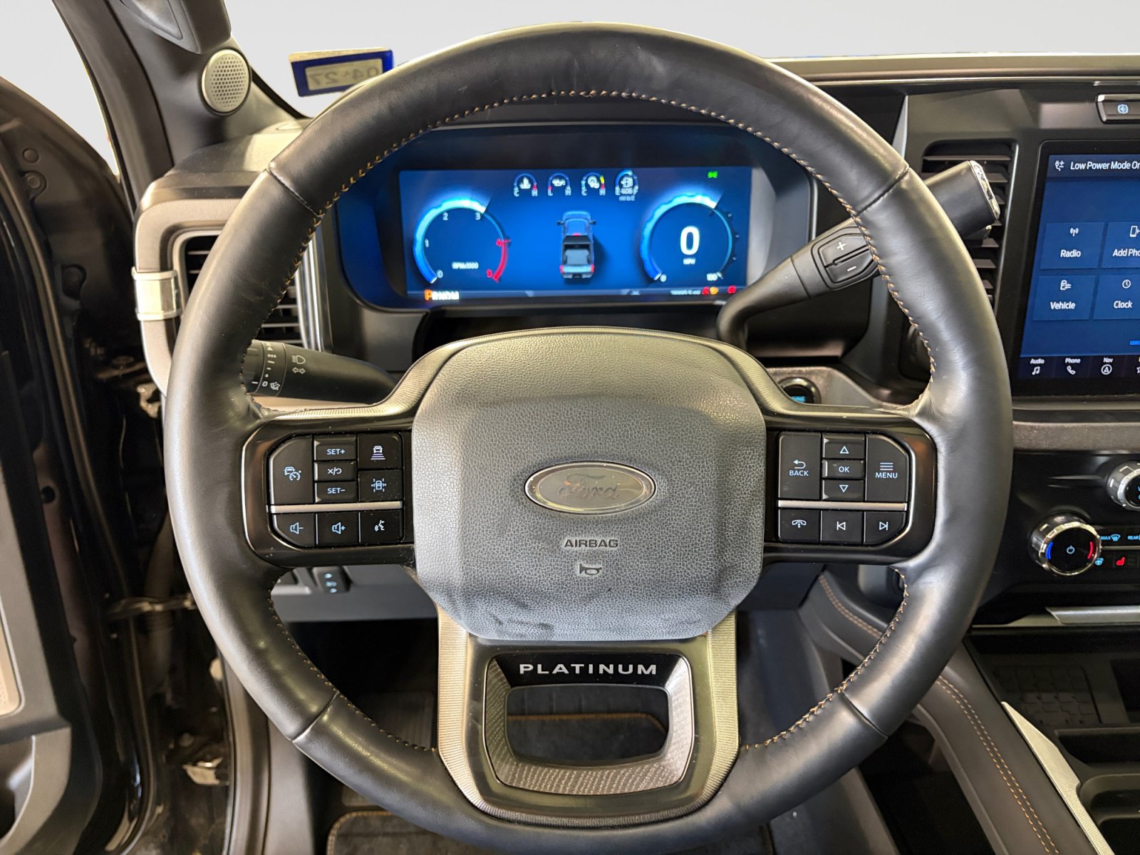 Used 2024 Ford F250 Platinum AWD/4WD image 13