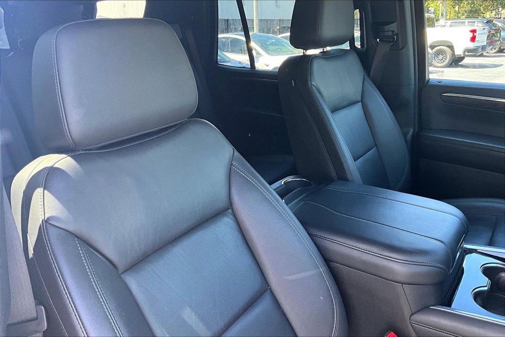 Used 2025 Chevrolet Tahoe LT AWD/4WD image 29