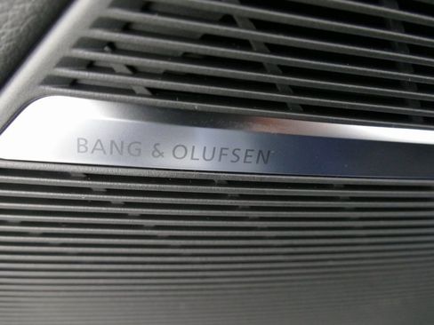 New 2026 Audi Q8 Premium Plus image 11