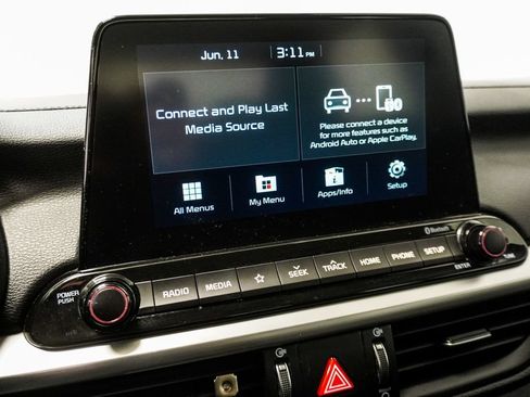 Used 2021 Kia Forte LXS FWD image 21