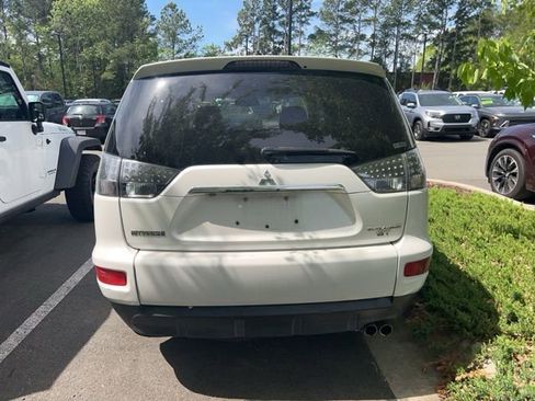 Used 2012 Mitsubishi Outlander GT image 6