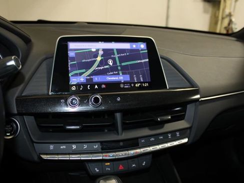 Certified 2025 Cadillac CT4 Luxury AWD/4WD image 20