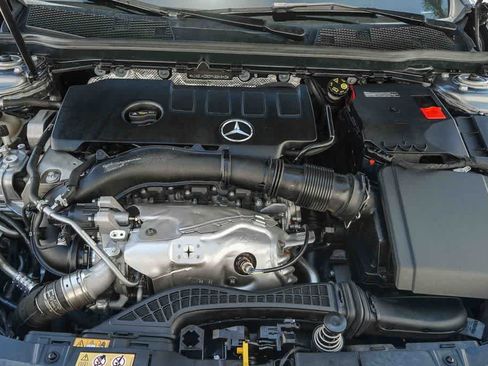 Used 2023 Mercedes-Benz CLA 250 image 30
