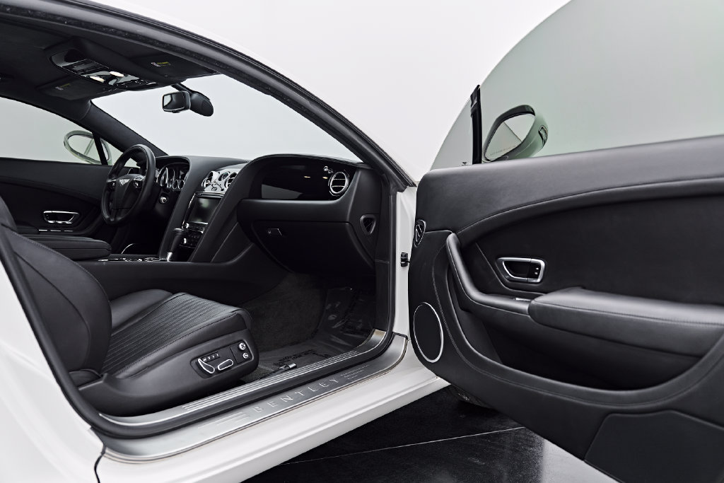 Used 2017 Bentley Continental GT AWD/4WD image 27