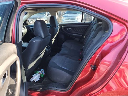 Used 2012 Ford Taurus SEL image 25