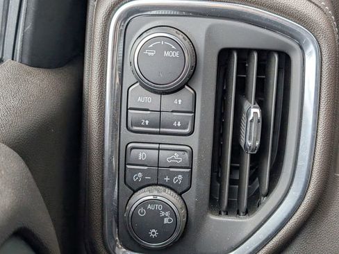 Used 2020 Chevrolet Silverado 1500 RST image 25