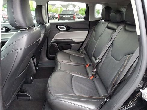 Certified 2022 Jeep Compass Limited AWD/4WD image 13