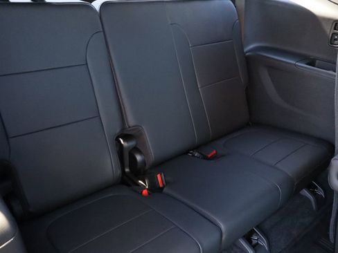 Certified 2023 Chevrolet Traverse Premier image 28