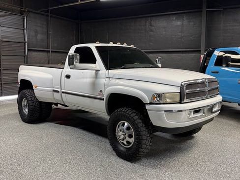 Used 1995 Dodge Ram 3500 Truck 4x4 Regular Cab image 3