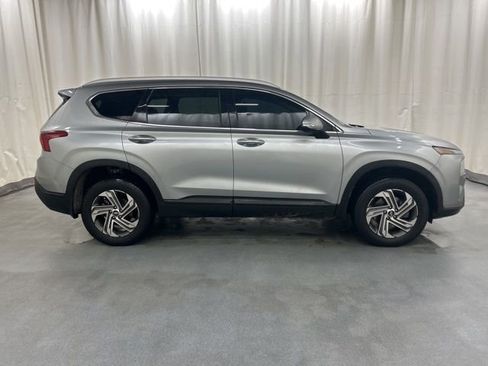 Used 2023 Hyundai Santa Fe SEL image 7