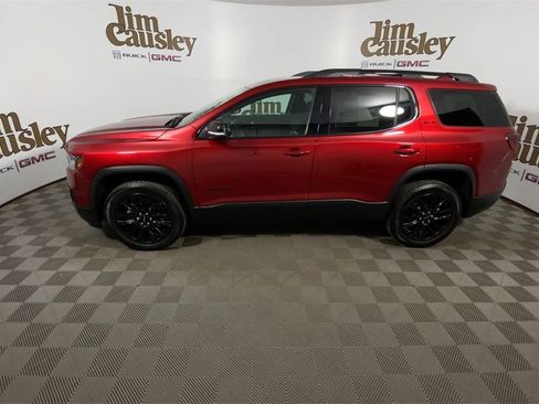 Certified 2023 GMC Acadia SLE w/ Driver Convenience Package image 5