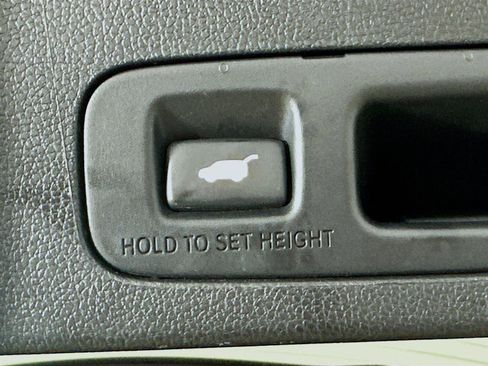 Used 2020 Honda CR-V EX-L image 32