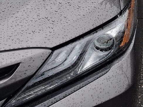 Used 2023 Toyota Camry XSE w/ Cold Weather Package FWD image 10