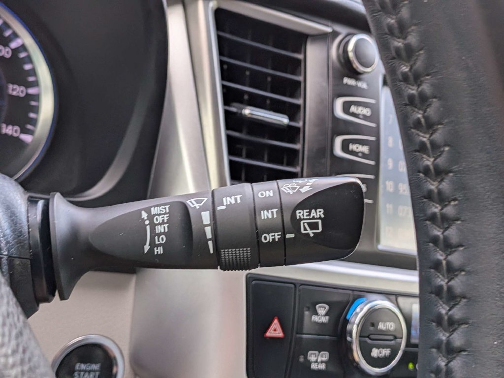 Used 2016 Toyota Highlander XLE FWD image 31