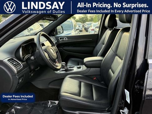 Used 2019 Jeep Grand Cherokee Limited AWD/4WD image 11