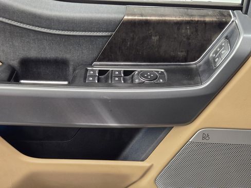 Used 2021 Ford F150 Lariat image 23