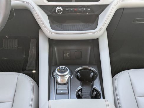 New 2026 Ford Explorer Active w/ Active Comfort Package RWD image 19