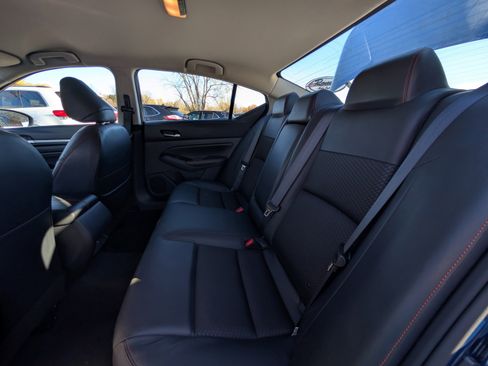 Used 2023 Nissan Altima 2.5 SR image 31