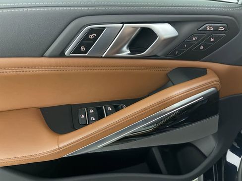 Certified 2023 BMW X6 xDrive40i w/ Executive Package image 11