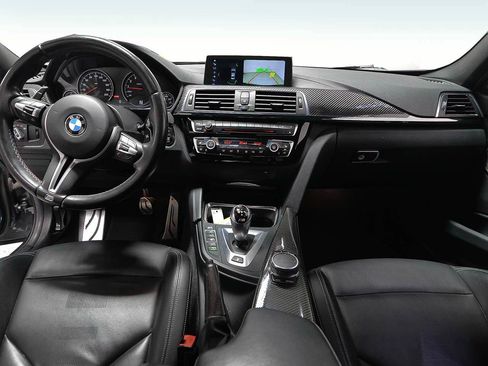 Used 2018 BMW M3 RWD image 12