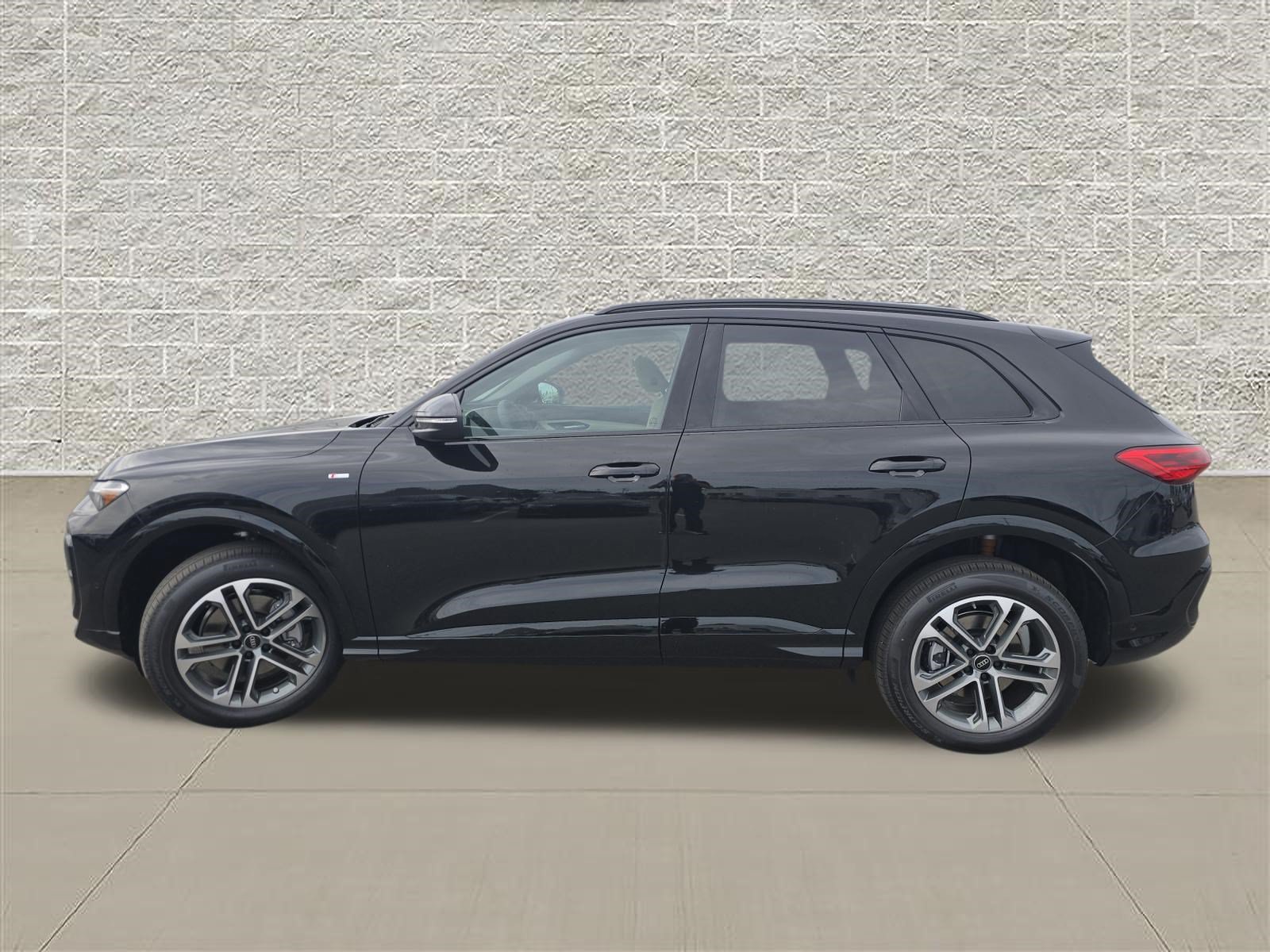 New 2026 Audi Q5 2.0T AWD/4WD image 4