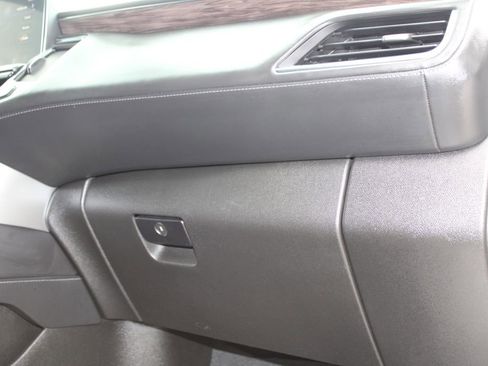 Used 2021 Chevrolet Tahoe Z71 AWD/4WD image 43