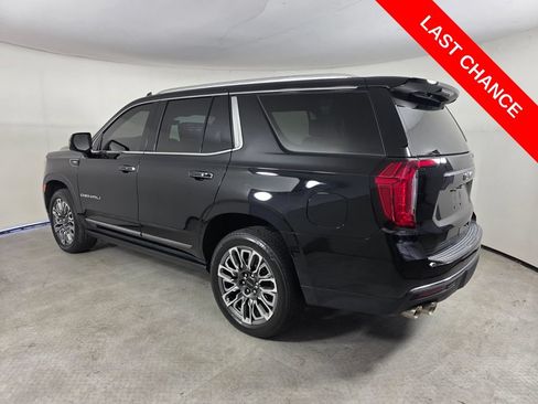 Used 2024 GMC Yukon Denali Ultimate AWD/4WD image 6