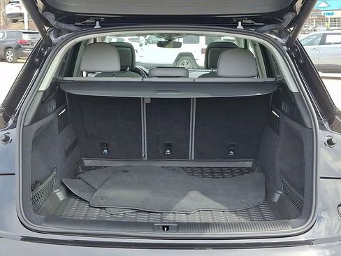 Used 2021 Audi Q5 2.0T Premium image 30