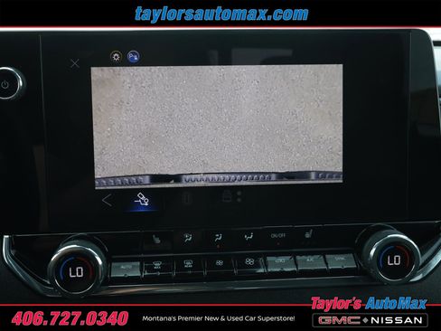 Used 2025 Chevrolet Colorado Trail Boss AWD/4WD image 27