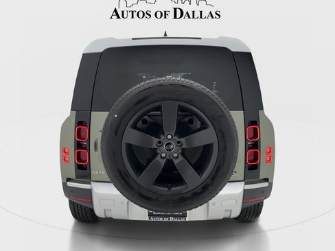 Used 2022 Land Rover Defender 110 S AWD/4WD image 9