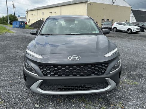Used 2023 Hyundai Kona SE AWD/4WD image 3