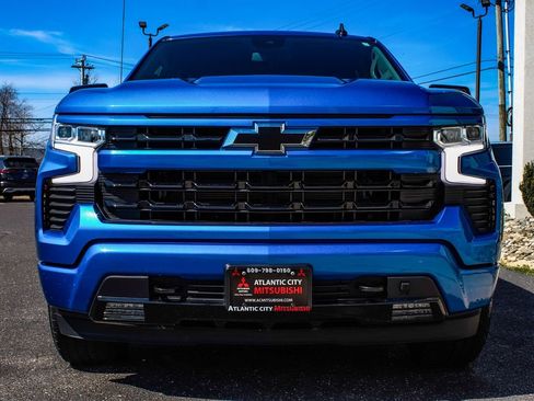 Used 2022 Chevrolet Silverado 1500 RST w/ LPO, Dark Essentials Package AWD/4WD image 2