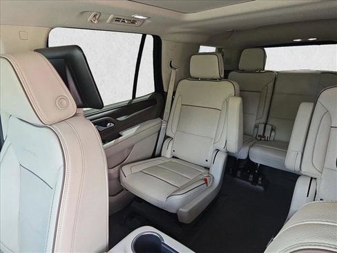 Used 2024 GMC Yukon Denali w/ Max Trailering Package AWD/4WD image 6