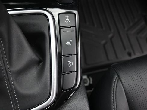 Certified 2024 Kia Seltos SX AWD/4WD image 32