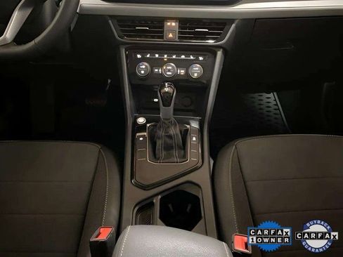 Used 2024 Volkswagen Taos SE image 12