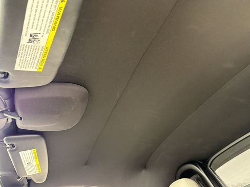 Used 2017 Porsche 718 Boxster image 15