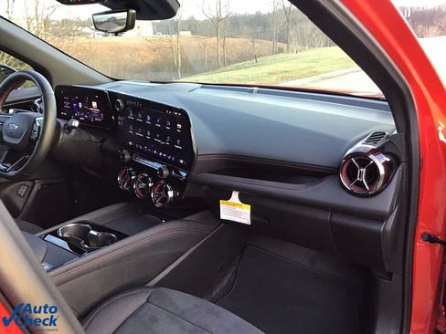 Used 2024 Chevrolet Blazer EV RS image 24