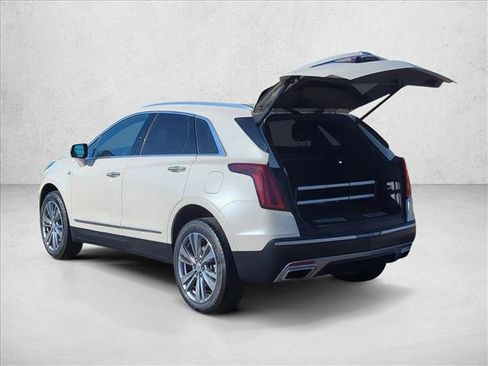 Used 2024 Cadillac XT5 Premium Luxury image 9