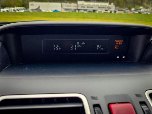 Used 2017 Subaru Crosstrek 2.0i Limited w/ Popular Package #2 image 22