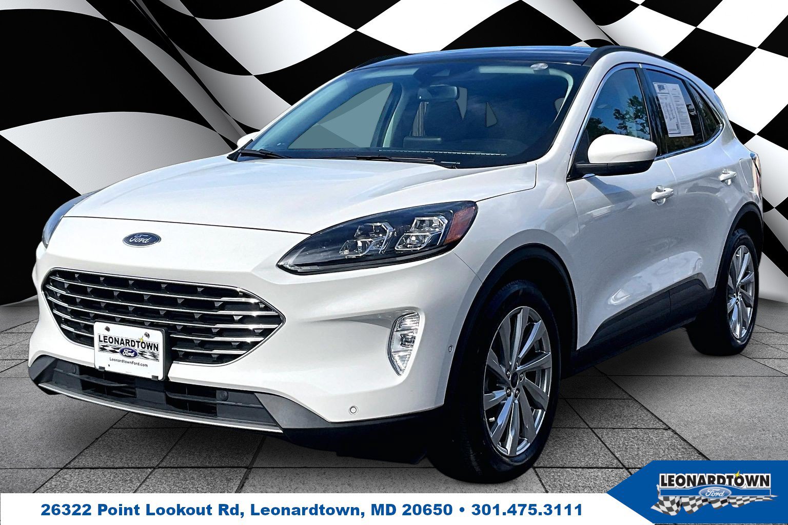 Used 2022 Ford Escape Titanium w/ Titanium Elite Package AWD/4WD image 1