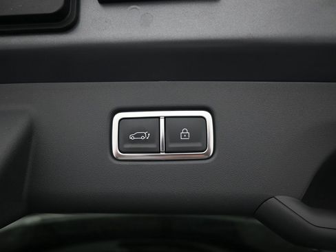 Used 2024 Kia EV9 Light Long Range image 37